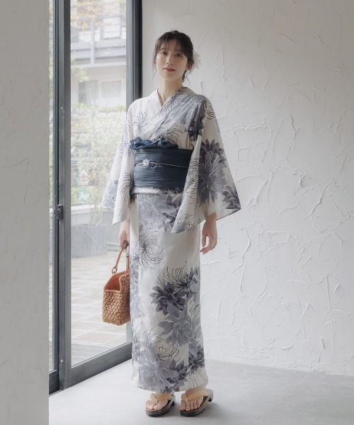 slattgir（スラットジール）の「高身長　花柄ゆかたセット（ゆかた＋へこ帯）（トールサイズ）（浴衣・レディース・ホワイト系・M～Ｌ）」の8枚目の写真