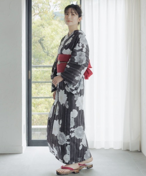 slattgir（スラットジール）の「高身長　花柄ゆかたセット（ゆかた＋へこ帯）（トールサイズ）（浴衣・レディース・ホワイト系・M～Ｌ）」の11枚目の写真