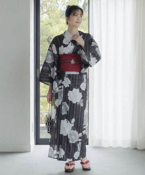 slattgir（スラットジール）の「高身長　花柄ゆかたセット（ゆかた＋へこ帯）（トールサイズ）（浴衣・レディース・ホワイト系・M～Ｌ）」の12枚目の写真