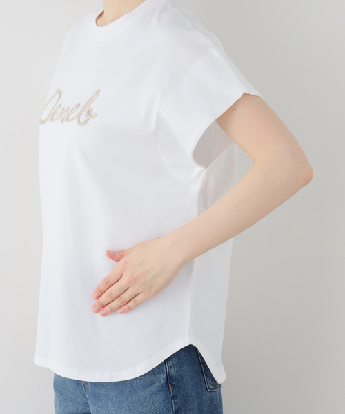 La TOTALITE（ラトータリテ）の「【洗える】Munich/ミューニック 刺繍ロゴTシャツ（Tシャツ/カットソー・レディース・ホワイト/キャメル・FREE）」の6枚目の写真