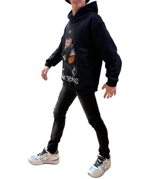 COOK JEANS(クックジーンズ)の「バッグベアーパーカー(パーカー・メンズ・ホワイト/パープル/ブラック・FREE)」の8枚目の写真