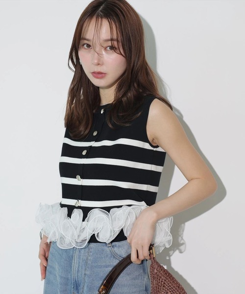 Mystrada(マイストラーダ)の「裾フリルボーダーノースリニット(ニット/セーター・レディース・ホワイト/ブラウン/ブラック・38)」の1枚目の写真
