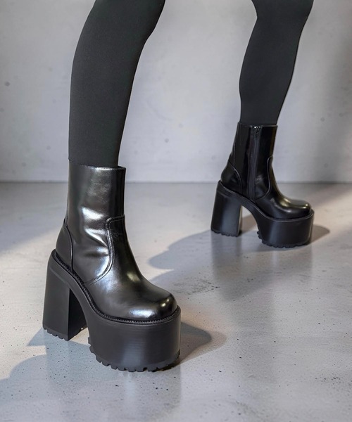 厚底 ミドルショートブーツ Jeffrey Campbell│Jeffrey Campbell