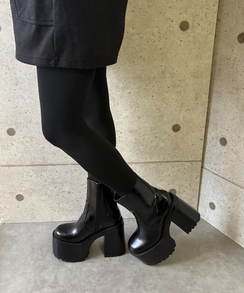 Jeffrey Campbell（ジェフリーキャンベル）の「厚底 ミドルショートブーツ（ブーツ・レディース・ブラック・37/36/39/38）」の14枚目の写真