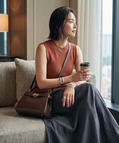 STYLE DELI(スタイルデリ)の「【DELI by】ベルトディテール本革2WAYハンドバッグ(ショルダーバッグ・レディース・ブラウン/ブラック・FREE)」の20枚目の写真
