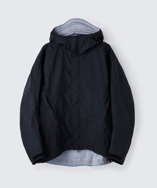WILD THINGS(ワイルドシングス)の「アルピニスト ハードシェルジャケット│ALPINIST HARD SHELL JACKET(ナイロンジャケット・メンズ・コバルトブルー/イエロー系その他/セージグリーン/ブラック・S/L/M)」の2枚目の写真