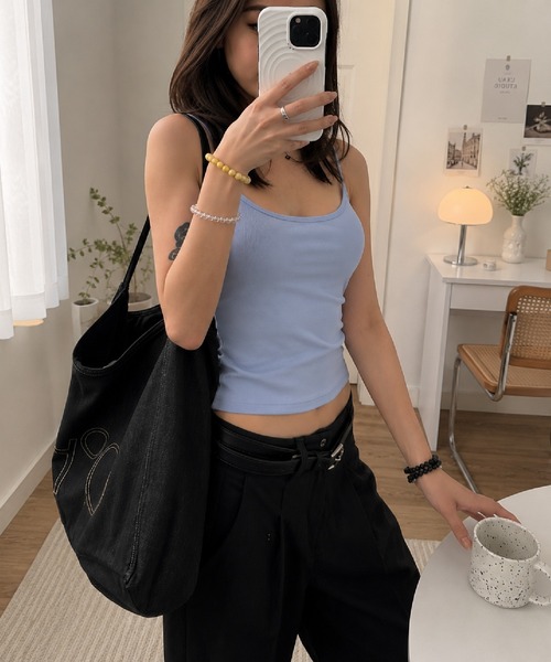 HALEY PESCA(ヘーリーペスカ)の「HALEY PESCA/ニュアンスカラー スリムフィットキャミソール(キャミソール・レディース・ピンク/グレー/イエロー/パープル/ライトブルー/ブラック/ホワイト/レッド/ライトグリーン・FREE)」の6枚目の写真