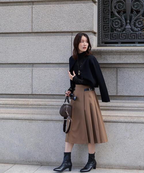 NATURAL BEAUTY BASIC（ナチュラルビューティーベーシック）の「ハイネックレースカットソー（Tシャツ/カットソー・レディース・オフホワイト/ブラック/ラベンダー・ﾌﾘ-）」の10枚目の写真
