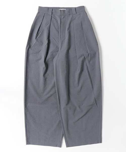 anuke（アンヌーク）の「Sucker Tuck Pants 62610721（その他パンツ・メンズ・オフホワイト/チャコールグレー/ライトグリーン・36/38）」の2枚目の写真