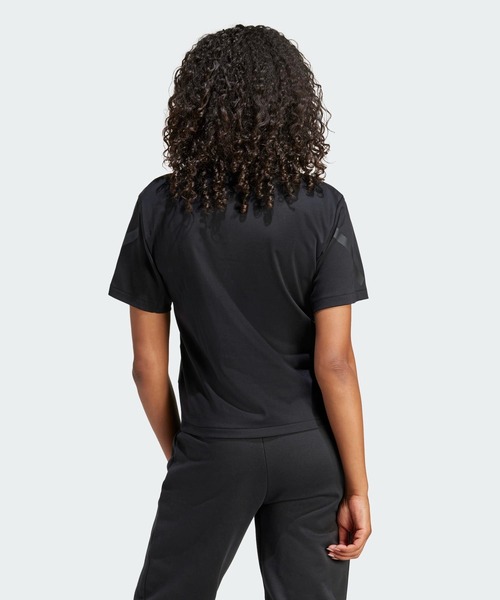 adidas(アディダス)の「adidas Z.N.E. 半袖Tシャツ / アディダス adidas(Tシャツ/カットソー・レディース・ブラック・X-SMALL/MEDIUM/SMALL/X-LARGE/XX-LARGE/LARGE)」の2枚目の写真