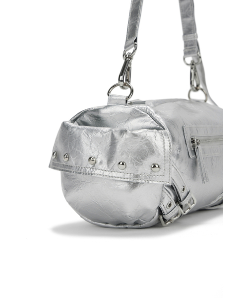DEINET(ダイニット)の「STUD POCKET BAG IN SILVER(ショルダーバッグ・レディース・その他・FREE)」の5枚目の写真