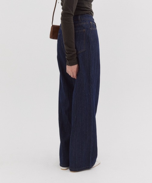 FUULLY STUDIO(フーリィーステューディオ)の「ストライプデニムパンツ(デニムパンツ・レディース・ネイビー・SMALL/MEDIUM)」の7枚目の写真