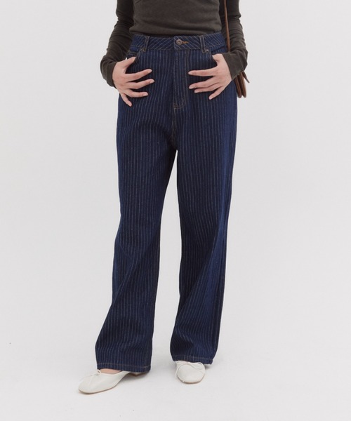 FUULLY STUDIO(フーリィーステューディオ)の「ストライプデニムパンツ(デニムパンツ・レディース・ネイビー・SMALL/MEDIUM)」の10枚目の写真