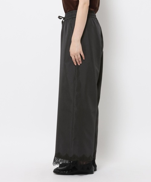 LAKOLE(ラコレ)の「ヘムレースドッキングパンツ /1056495(スラックス・レディース・ブラック/グレー/キャメル・LARGE/MEDIUM)」の16枚目の写真