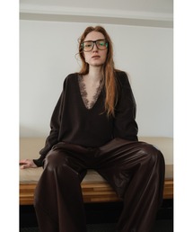 tento（テント）の「Lace-Trim V-Neck Knit Sweater（ニット/セーター）」