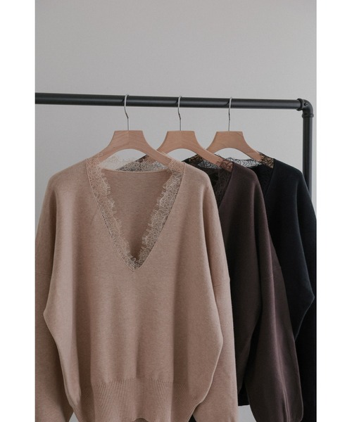 tento（テント）の「Lace-Trim V-Neck Knit Sweater（ニット/セーター・レディース・ベージュ/ブラウン/ブラック・FREE）」の5枚目の写真