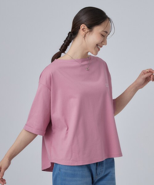 SHOO・LA・RUE(シューラルー)の「【ひんやり/体型カバー】首元すっきり ゆるバックギャザーTシャツ(Tシャツ/カットソー・レディース・チャコールグレー/ライトベージュ/ピンク系・00)」の6枚目の写真