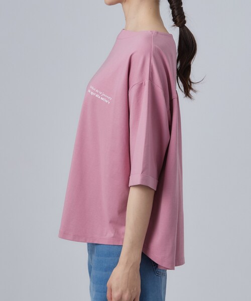 SHOO・LA・RUE(シューラルー)の「【ひんやり/体型カバー】首元すっきり ゆるバックギャザーTシャツ(Tシャツ/カットソー・レディース・チャコールグレー/ライトベージュ/ピンク系・00)」の17枚目の写真