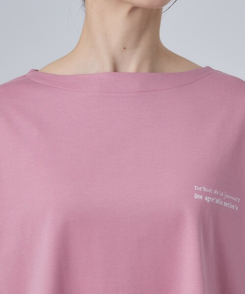 SHOO・LA・RUE(シューラルー)の「【ひんやり/体型カバー】首元すっきり ゆるバックギャザーTシャツ(Tシャツ/カットソー・レディース・チャコールグレー/ライトベージュ/ピンク系・00)」の19枚目の写真