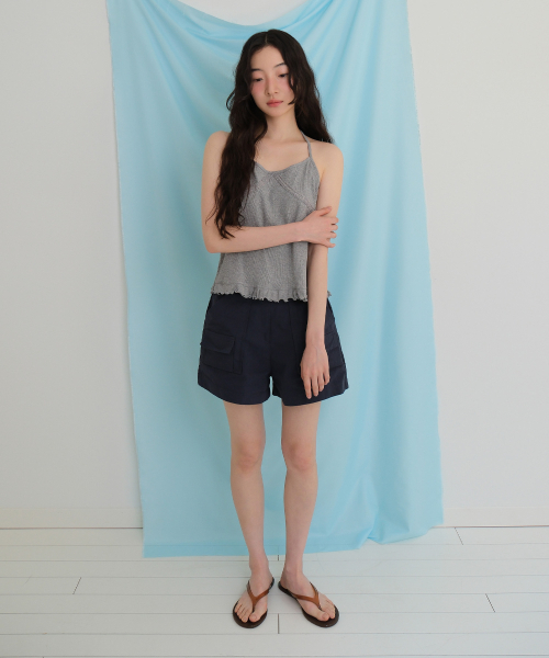 MOUI(モウイ)の「Cargo pocket shorts (NAVY)(その他パンツ・レディース・その他・MEDIUM)」の3枚目の写真