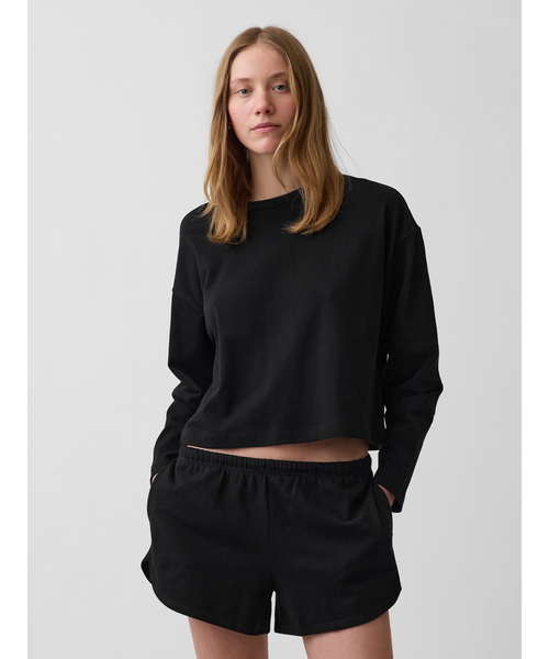 GAP(ギャップ)の「ニット オーバーサイズ クロップドTシャツ(Tシャツ/カットソー・レディース・ホワイト/ブラック・S/M/L/XL/XS/XXS)」の2枚目の写真