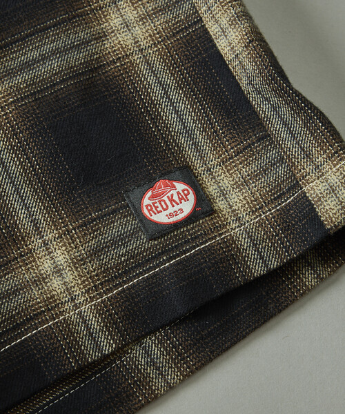 RED KAP(レッドキャップ)の「RED KAP/レッドキャップ 別注 クロップド フランネル ロングスリーブ ワークシャツ(シャツ/ブラウス・メンズ・オフホワイト/ブラック/グリーン・LARGE/MEDIUM)」の17枚目の写真