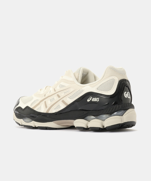 ASICS（アシックス）の「ASICS GEL-NYC 1203B081.020（スニーカー・メンズ・ホワイト・26cm/27.5cm/27cm/26.5cm/24.5cm/24cm/23.5cm/23cm/28.5cm/25.5cm/25cm）」の3枚目の写真