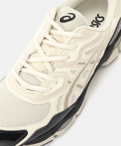 ASICS（アシックス）の「ASICS GEL-NYC 1203B081.020（スニーカー・メンズ・ホワイト・26cm/27.5cm/27cm/26.5cm/24.5cm/24cm/23.5cm/23cm/28.5cm/25.5cm/25cm）」の6枚目の写真