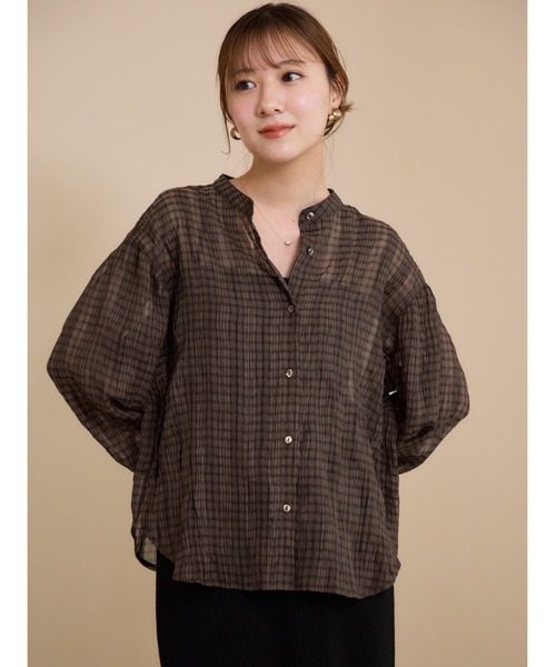 COHINA(コヒナ)の「シアーチェックシャツ 【低身長・小柄女性】(シャツ/ブラウス・レディース・チャコール/ライトベージュ/ブラウン・ONE SIZE)」の3枚目の写真