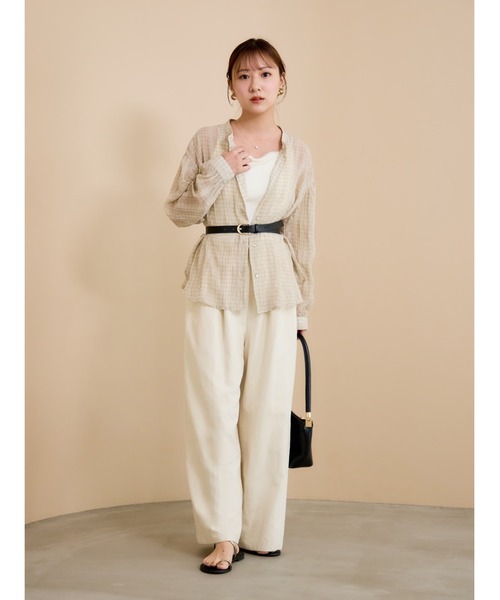 COHINA(コヒナ)の「シアーチェックシャツ 【低身長・小柄女性】(シャツ/ブラウス・レディース・チャコール/ライトベージュ/ブラウン・ONE SIZE)」の10枚目の写真