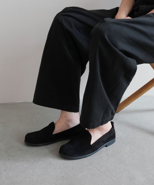 TIDEWAY（タイドウェイ）の「PIGSUEDE FLAT SHOES（スリッポン・レディース・サーモンピンク/チャコールグレー/ブラック/ベージュ/ブラウン・MEDIUM/SMALL/LARGE）」の2枚目の写真