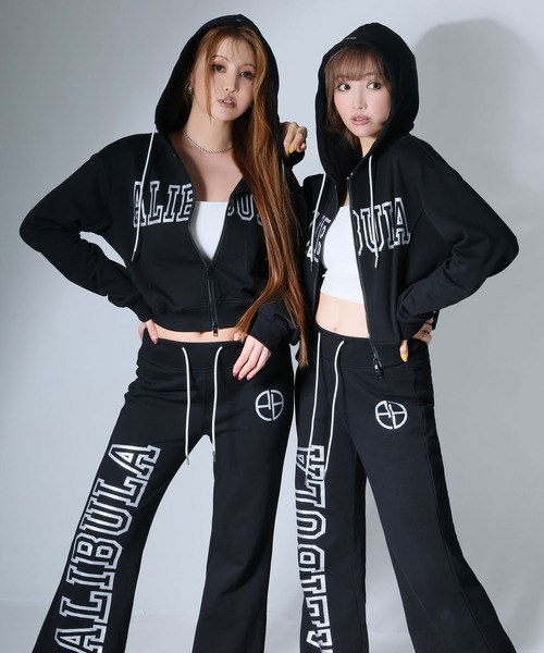 Diable baiser（ディアブルベーゼ）の「【ALIBURA】ラメロゴスウェット脚長フレアパンツ/レディース（その他パンツ・レディース・ブラック・FREE）」の5枚目の写真