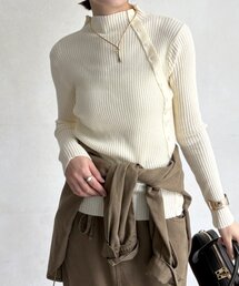 【WEB限定】 ボトルネックアシメデザインニット