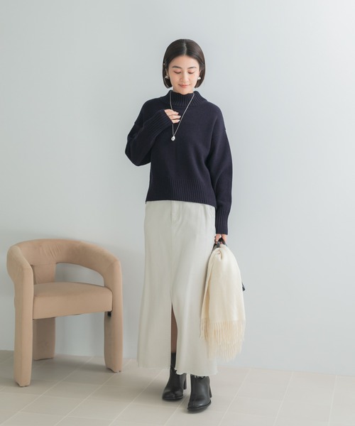 URBAN RESEARCH ROSSO WOMEN(アーバンリサーチ ロッソ)の「『WEB/一部店舗限定』エクストラファインボトルネックニット(ニット/セーター・レディース・ミント/ライトグレー/ネイビー・FREE)」の13枚目の写真