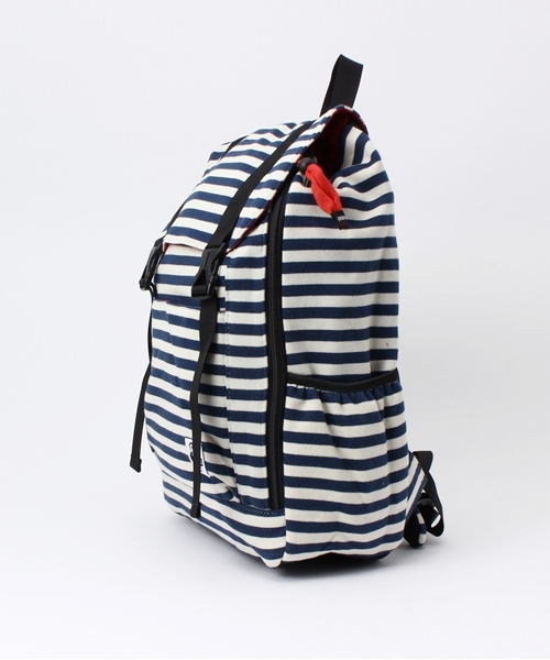 CHUMS（チャムス）の「CHUNS（チャムス）Flap Day Pack Sweat　ディパック CH60-2076（バックパック/リュック・レディース・レッド/グレー/ブラック/ブルーグリーン/ネイビー/その他1/ストライプ/その他2/ブルー系その他・FREE）」の10枚目の写真
