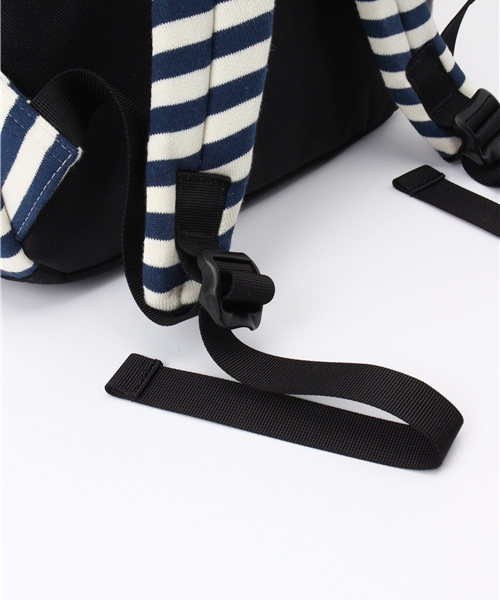 CHUMS（チャムス）の「CHUNS（チャムス）Flap Day Pack Sweat　ディパック CH60-2076（バックパック/リュック・レディース・レッド/グレー/ブラック/ブルーグリーン/ネイビー/その他1/ストライプ/その他2/ブルー系その他・FREE）」の15枚目の写真