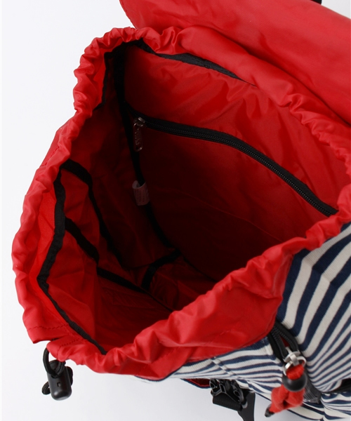 CHUMS（チャムス）の「CHUNS（チャムス）Flap Day Pack Sweat　ディパック CH60-2076（バックパック/リュック・レディース・レッド/グレー/ブラック/ブルーグリーン/ネイビー/その他1/ストライプ/その他2/ブルー系その他・FREE）」の17枚目の写真