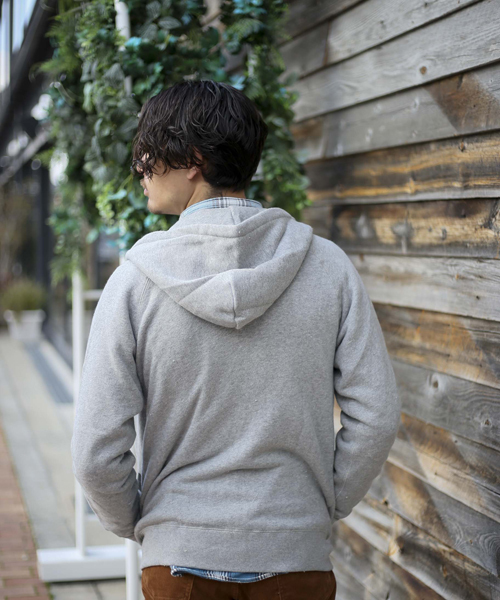 Denime（ドゥニーム）の「ソフト裏毛無地フルジップパーカー（パーカー・メンズ・ブラック/ワイン/ホワイト/グレー・SMALL/LARGE/X-SMALL/X-LARGE/MEDIUM）」の8枚目の写真