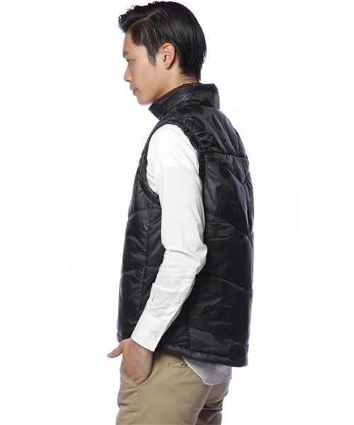 NIKE（ナイキ）の「NIKE SWJ Thermore Eco ナイキ 中綿 ナイロン ベスト ドット柄（ダウンベスト・メンズ・グリーン/パープル/レッド/ブラック・MEDIUM/SMALL/LARGE/X-SMALL）」の8枚目の写真