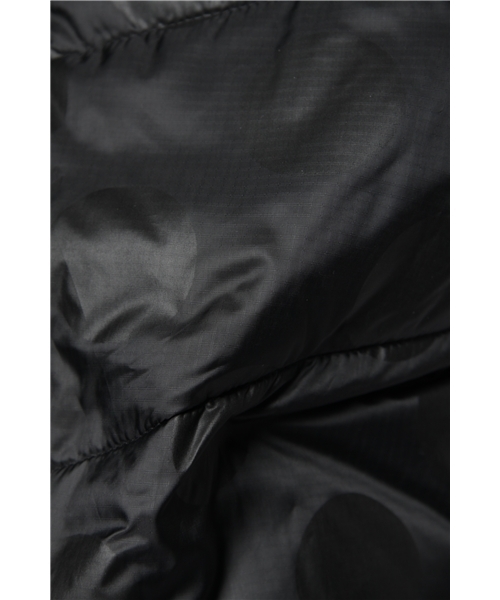 NIKE（ナイキ）の「NIKE SWJ Thermore Eco ナイキ 中綿 ナイロン ベスト ドット柄（ダウンベスト・メンズ・グリーン/パープル/レッド/ブラック・MEDIUM/SMALL/LARGE/X-SMALL）」の12枚目の写真