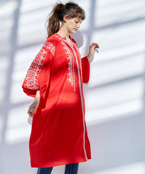 CIAOPANIC（チャオパニック）の「クロスステッチラグランワンピース（ワンピース・レディース・ホワイト/レッド/ピンク・FREE）」の3枚目の写真