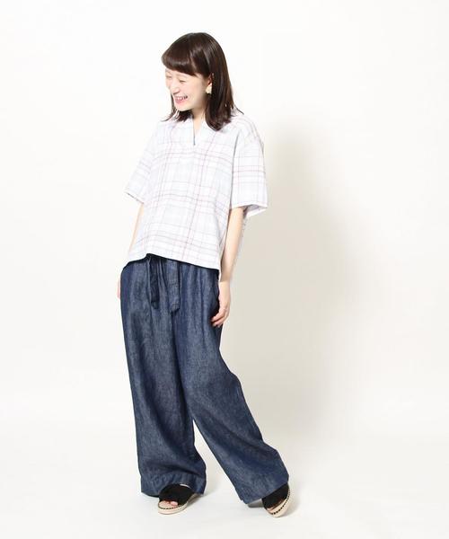 coen（コーエン）の「フレンチリネンイージーデニムパンツ（デニムパンツ・レディース・ブルー/ネイビー・SMALL/LARGE/MEDIUM）」の18枚目の写真