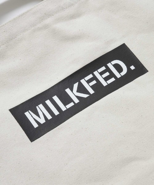 MILKFED.(ミルクフェド)の「SHOULDER TOTE BAR STENCIL(ショルダーバッグ・レディース・ホワイト/レッド/インディゴブルー/ブラック・ONE SIZE)」の9枚目の写真