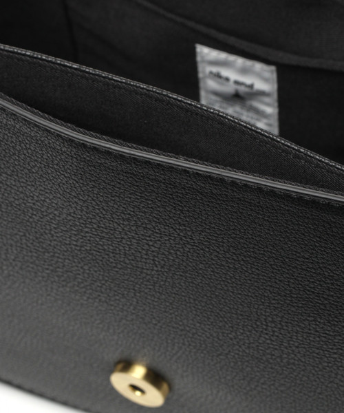 niko and...（ニコアンド）の「オリジナルハーフラウンドショルダーバッグ（ショルダーバッグ・レディース・ブラック/ベージュ/レッド・0）」の15枚目の写真