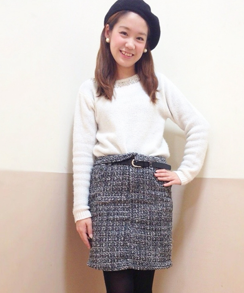 Chico（チコ）の「衿ビジュー付ニット（ニット/セーター・レディース・ブラック/ピンク/グリーン/ホワイト・FREE）」の12枚目の写真