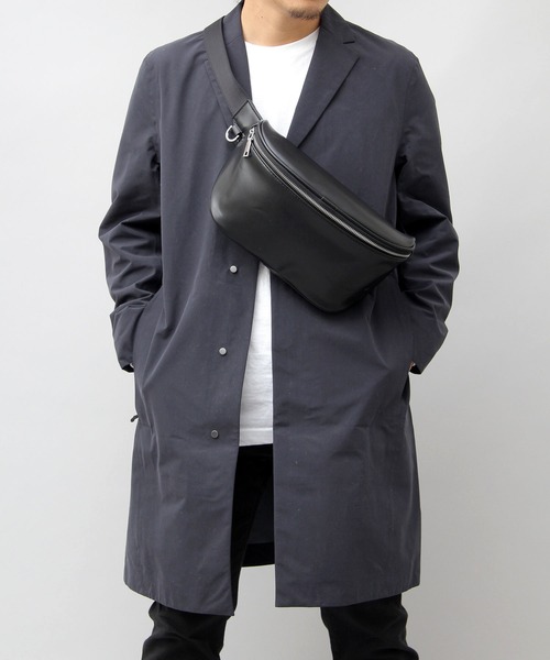 REGiSTA（レジスタ）の「フェイクレザー 大きめサイズ ウエストポーチ（ボディバッグ/ウエストポーチ・メンズ・ブラック/ブラック系その他・FREE）」の14枚目の写真