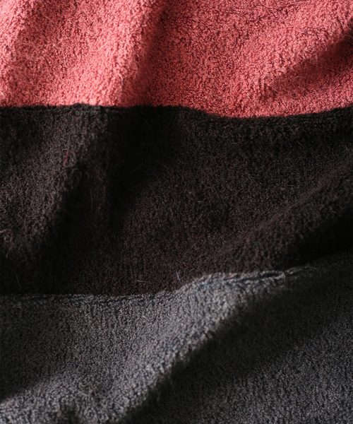SHAREEF(シャリーフ)の「SHAGGY PILE SWICHING HOODIE(パーカー・メンズ・ブラック/ネイビー/レッド/チャコールグレー/モカ・2/1/3)」の17枚目の写真