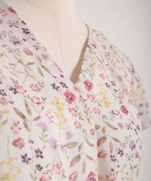 tocco closet（トッコ　クローゼット）の「フラワープリントワンピース（ワンピース・レディース・ブラック/オフホワイト・M）」の12枚目の写真