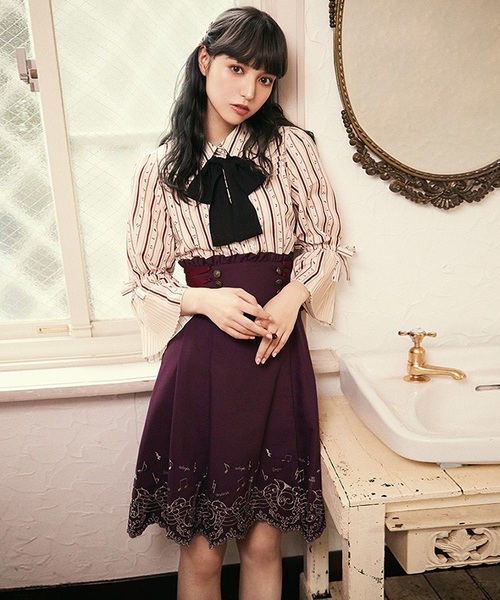 axes femme POETIQUE（アクシーズファムポエティック）の「楽器