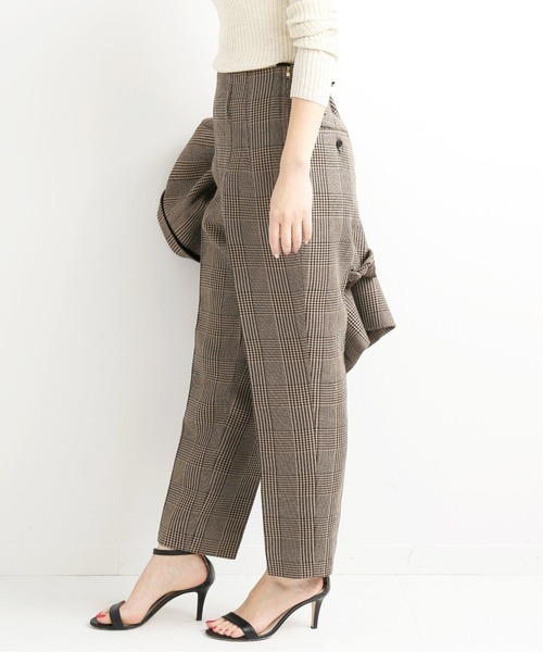 VERMEIL par iena(ヴェルメイユパーイエナ)の「MANTECOグレンチェックテーパードパンツ(その他パンツ・レディース・ブラウン・38/36)」の13枚目の写真